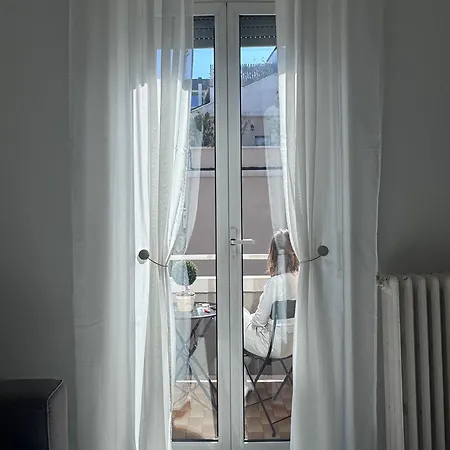 Lejlighed Bright With Balcony In Corso Xxii Marzo *