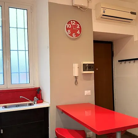 Appartement Arco Della Pace Milaan