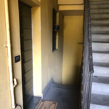 Apartment Bilocale Red House Two Red House, Cosy Flat Milan