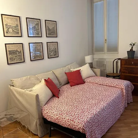 Apartment Bilocale Red House Two Red House, Cosy Flat
