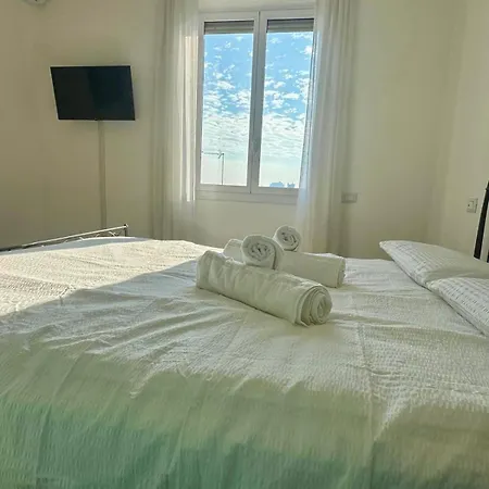La Finestra Sul Naviglio Apartamento Milão