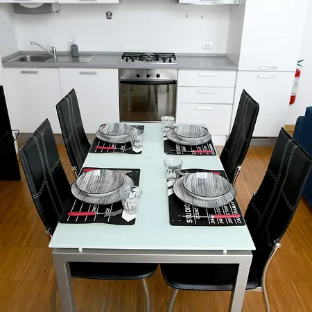 בית נופש Loft Industrial Revival מילאנו