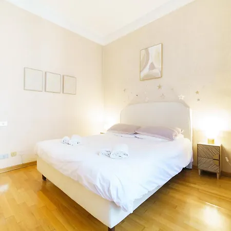 Intrho Vintage Flat *