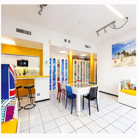 Ferienhaus Stylish 8-bed Near Duomo Ideal For Groups Families With Terrace Garden Parking