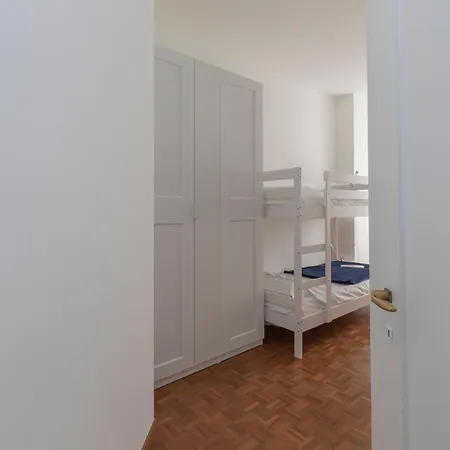 I-host Luxury - Cherubini 6 דירה מילאנו