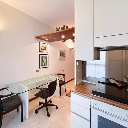 S29 Navigli - With Garage * Milan