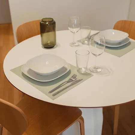 Gohost - Stylish 10 Min From Station Apartment Milan