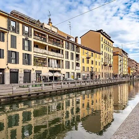 The Courtyards Of The Navigli