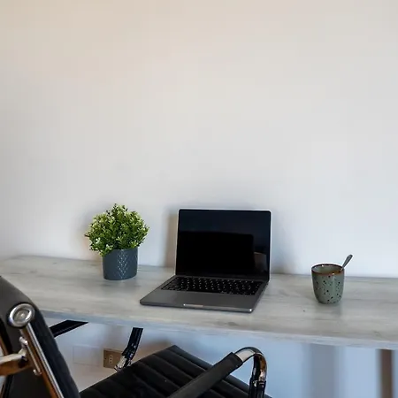 Duomo-linate Airport - Two Bedrooms & Terrace View *