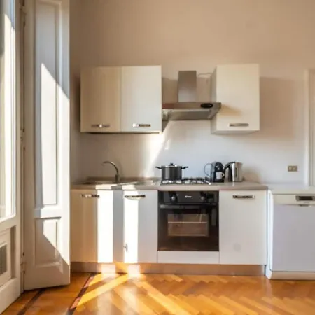 Apartamento Duomo-linate Airport - Two Bedrooms & Terrace View