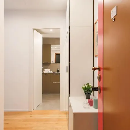 아파트 The Rent - Comfortable One-bedroom Near Porta Romana 밀라노