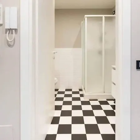 Station Spacious 2br Flat *