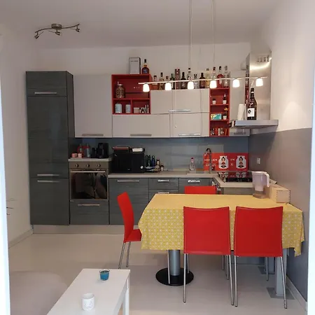 Appartement Monte Rosa Area, Citylife, Lotto