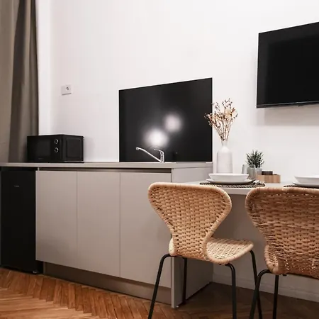 Easylife - - Cav 4 - Lejlighed Milano