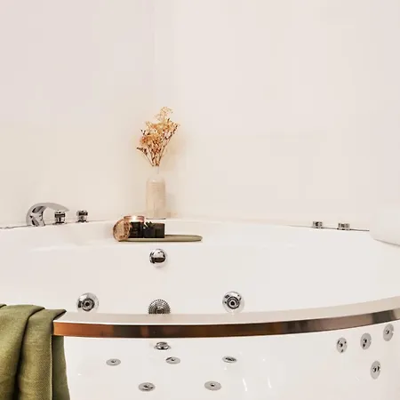 Easylife - Cav104 Prestigioso Con Jacuzzi In