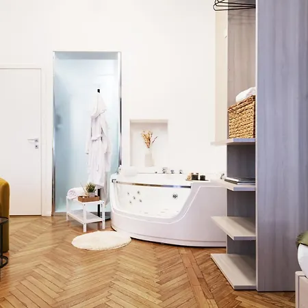 公寓 Easylife - Cav103 Sofisticato Mono Con Jacuzzi In 米兰
