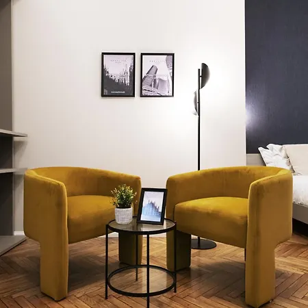Easylife - Cav102 Raffinato Mono Con Jacuzzi In * Milan