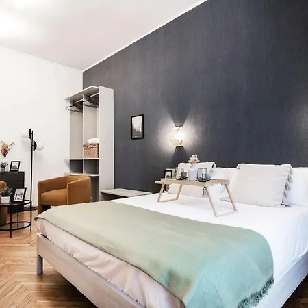 Easylife - - Cav 1 - Milán