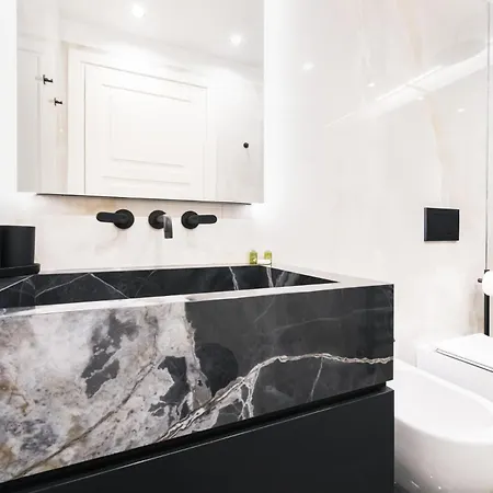 Easylife - - Medici 5 P2d - Duomo Milaan