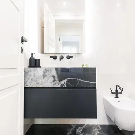 Easylife - - Medici 5 P2d - Duomo Milaan