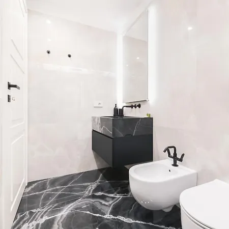 Easylife - - Medici 5 P2d - Duomo Milan