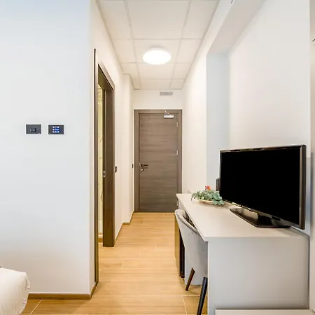 Grace - Modern & Easy Self Check-in 4*