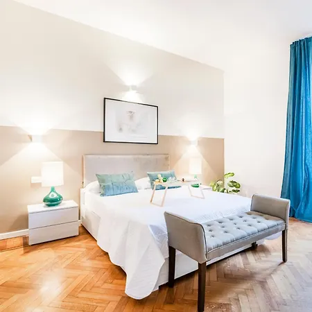 Apartamento Spacious In Design District By Easylife Milán