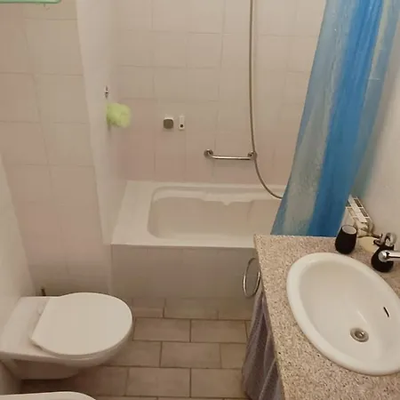 Bilocale10 Minuti Dal Braciere Olimpico 2026 In Chinatown Area Pedonale Comoda アパート