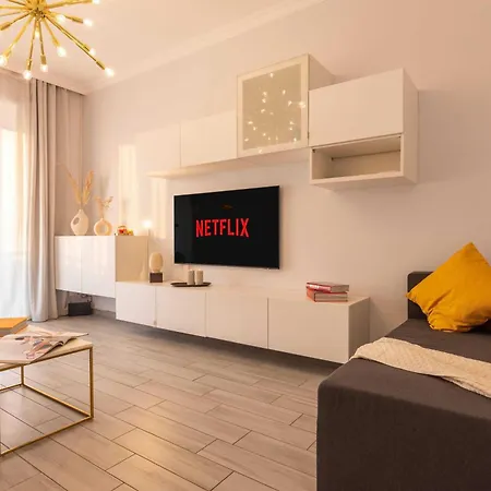 Gioia • Vicino Stazione E Metro Milan