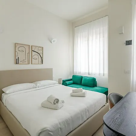 Palazzo Visconti Di Modrone, Two Beautiful By Halldis Milano