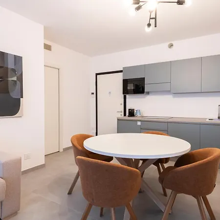 Relstay - De Angeli 4* Mailand