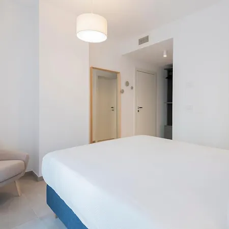 Relstay - De Angeli Aparthotel 4*