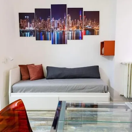 The Nomad's Nest - Near Station Milán