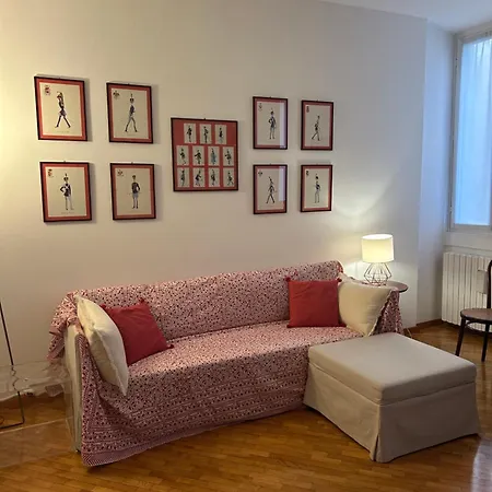 Apartment Bilocale Red House - Two Red House, Cosy Flat