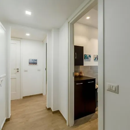 Apartment Cozy House In