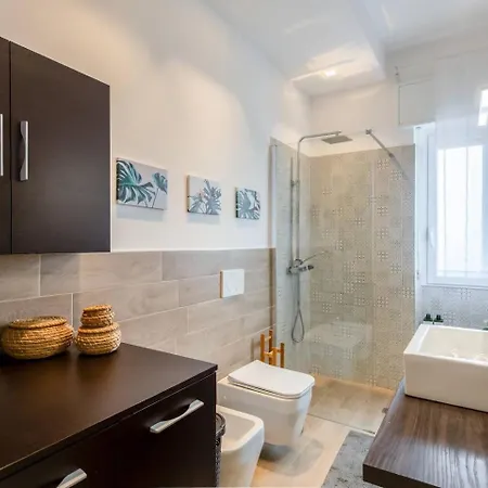 Apartamento Attico - 2min Metro - Elegante With Ac Milán