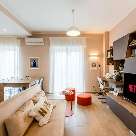 Apartamento Attico - 2min Metro - Elegante With Ac Milán