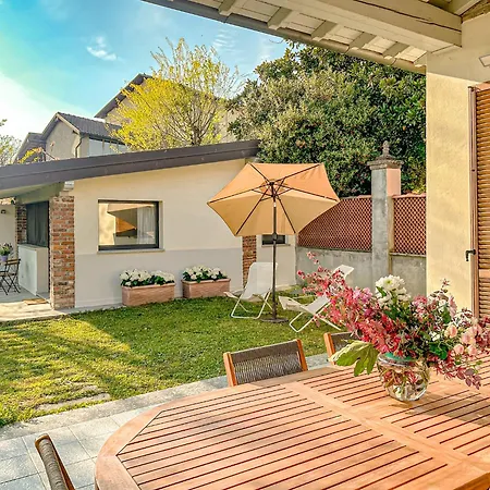 Villa Corelli - Parking And Exclusive Garden Milánó