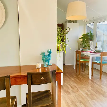 Evy Eden House - City Center Apartments Attic Terrace E Studio Apartment *