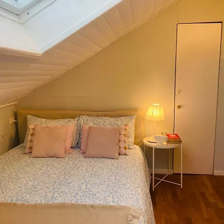 Evy Eden House - City Center Apartments Attic Terrace E Studio Apartment Mailand