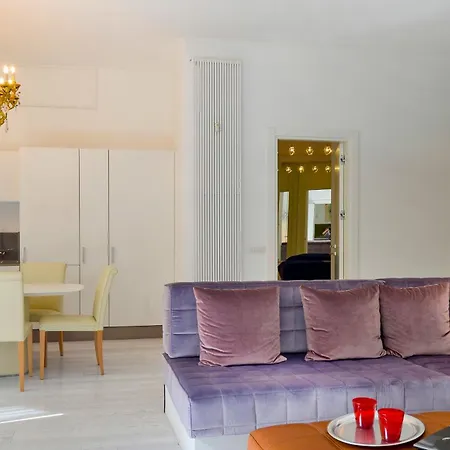 Ur-nest Porta Vittoria Apartman *