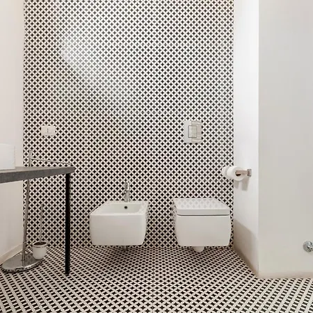 Penthouse 5 Min From Duomo Di 公寓 米兰