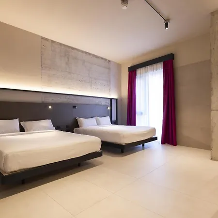 Hotel Joy 124 4*
