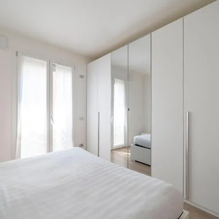 Parco Comfort Battaglia Apartman *