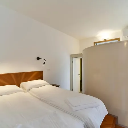 Monforte 19 - Apartamento Milão