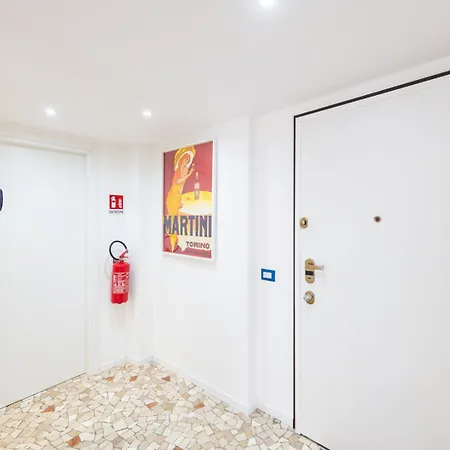 公寓 Metro M3 - 10 Min Duomo - Cozy W Balcony And Ac *