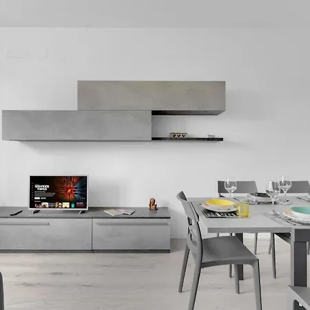 Metro M2 Famagosta-appartamento X5-self Check-in *