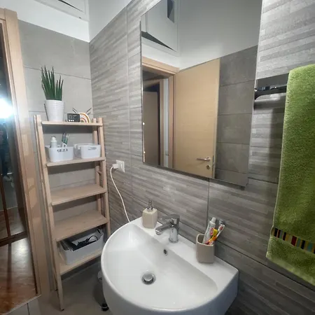 Urban Chic In Niguarda- 10 Minutes To Mm3