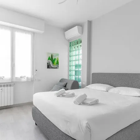 Apartamento Comodo E Confortevole-sesto Piano Con Vista