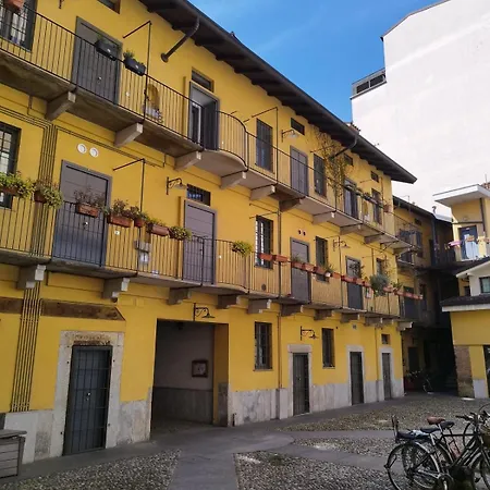 Interno Milanese A Due Passi Dal Centro * Mediolan